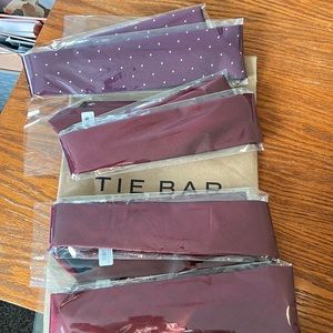 4 wine colored ties